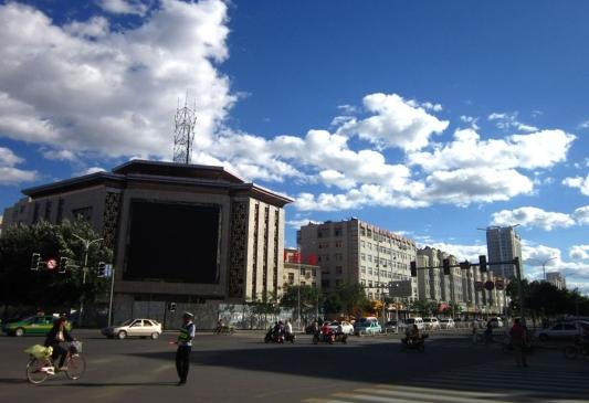 赤峰市稅務(wù)局電話(huà)