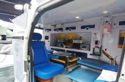 赤峰腫瘤醫(yī)院救護車電話號碼