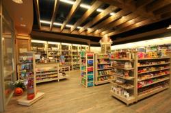 赤峰哪有便利店