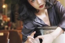 赤峰美創(chuàng)燙發(fā)電話多少號