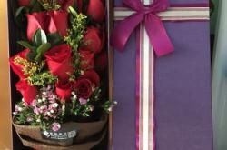 赤峰鮮花批發(fā)配送電話號碼