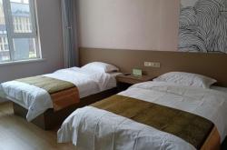 赤峰眾聯(lián)廣場(chǎng)游樂(lè)園電話號(hào)碼