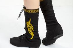 赤峰蒙古皮靴批發(fā)市場(chǎng)電話(huà)號(hào)碼