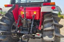 赤峰拖拉機廠家電話號碼