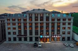 赤峰賓館展銷會電話是多少號