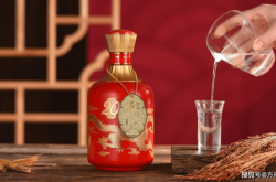 赤峰依佳營白酒批發(fā)電話號碼