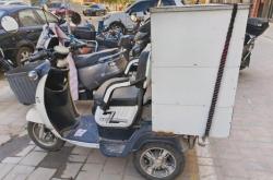 赤峰投料車(chē)廠(chǎng)家電話(huà)號(hào)碼查詢(xún)