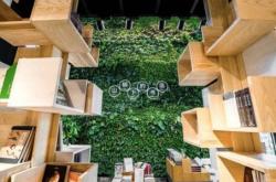 赤峰植物墻制作廠家電話號(hào)碼