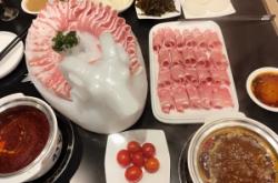 赤峰新城有啥美食店啊電話號(hào)碼