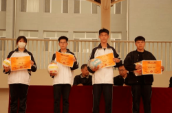 赤峰市外國(guó)語(yǔ)學(xué)校電話多少