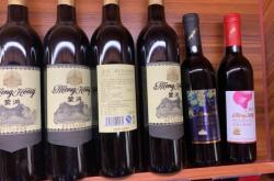 赤峰收酒的電話是多少啊