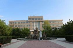 赤峰?？茖W(xué)校地址電話號(hào)碼