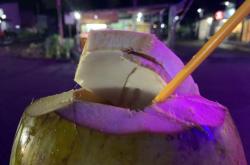 赤峰椰子水果店電話號碼多少