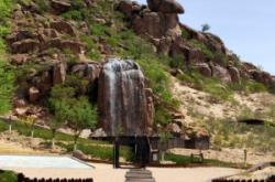 赤峰小董洗車電話多少號碼