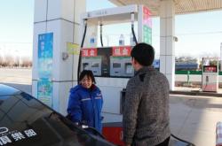 赤峰黑車加油站電話多少號