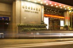 赤峰雙勝大酒店電話多少號(hào)