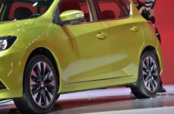 赤峰榕騰汽修廠電話地址查詢