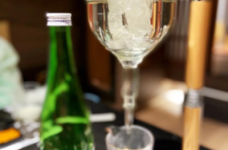 赤峰三里屯燒烤地址電話號碼