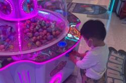 赤峰電玩城淘氣堡電話地址查詢