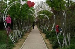 赤峰新城區(qū)沁園小區(qū)電話號碼