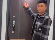 內(nèi)蒙赤峰防盜門電話號碼多少