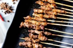 赤峰市燒烤攤舉報電話是多少