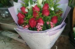 赤峰浪漫鮮花店電話多少號