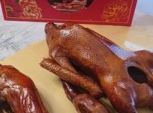 赤峰熏兔帶加工廠電話地址