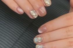 赤峰貓眼美甲電話多少啊