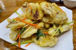 赤峰月牙灣餃子館電話地址查詢