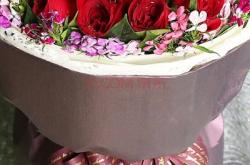 赤峰買蛋糕送花店電話多少號(hào)