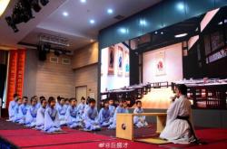 赤峰九典書房地址電話號(hào)碼