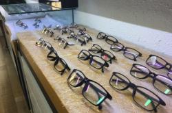 赤峰市明亮眼鏡店電話號(hào)碼