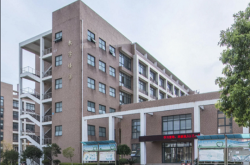 赤峰衛(wèi)生學(xué)校聯(lián)系電話號碼