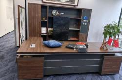 赤峰出售辦公桌椅電話號碼是多少