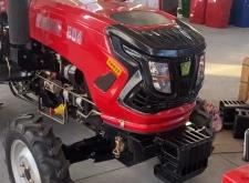 赤峰駿田拖拉機(jī)代理電話號碼