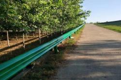 赤峰市波形護(hù)欄廠家電話號(hào)碼