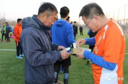 赤峰航宇商廈鞋城電話多少號