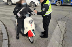 赤峰頭盔修復(fù)店電話多少號(hào)