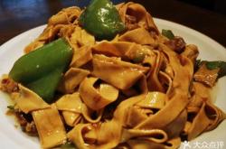 赤峰吃貨驢肉蒸餃電話多少號(hào)