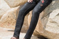 赤峰穿搭男士專賣店電話號(hào)碼