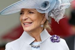 赤峰賣胸針的地方電話是多少號(hào)