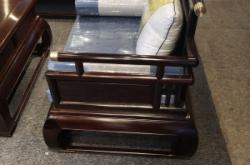 赤峰群藝家居廠電話多少號