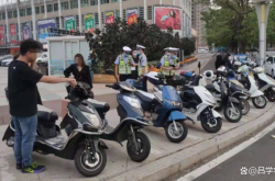 赤峰摩托車違法舉報電話是多少