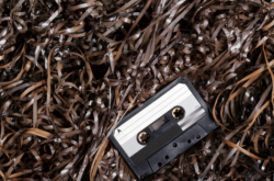 赤峰賣磁帶的地方電話號(hào)碼是多少