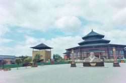 赤峰王亮理發(fā)店電話地址查詢