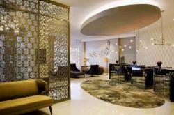 赤峰美居商務(wù)酒店電話號碼