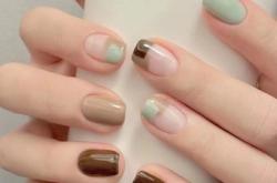 赤峰艾尚繡美甲店電話多少號