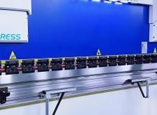 赤峰液壓折彎?rùn)C(jī)廠家電話號(hào)碼