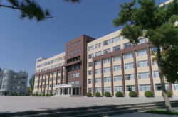 赤峰體育場超市電話地址查詢